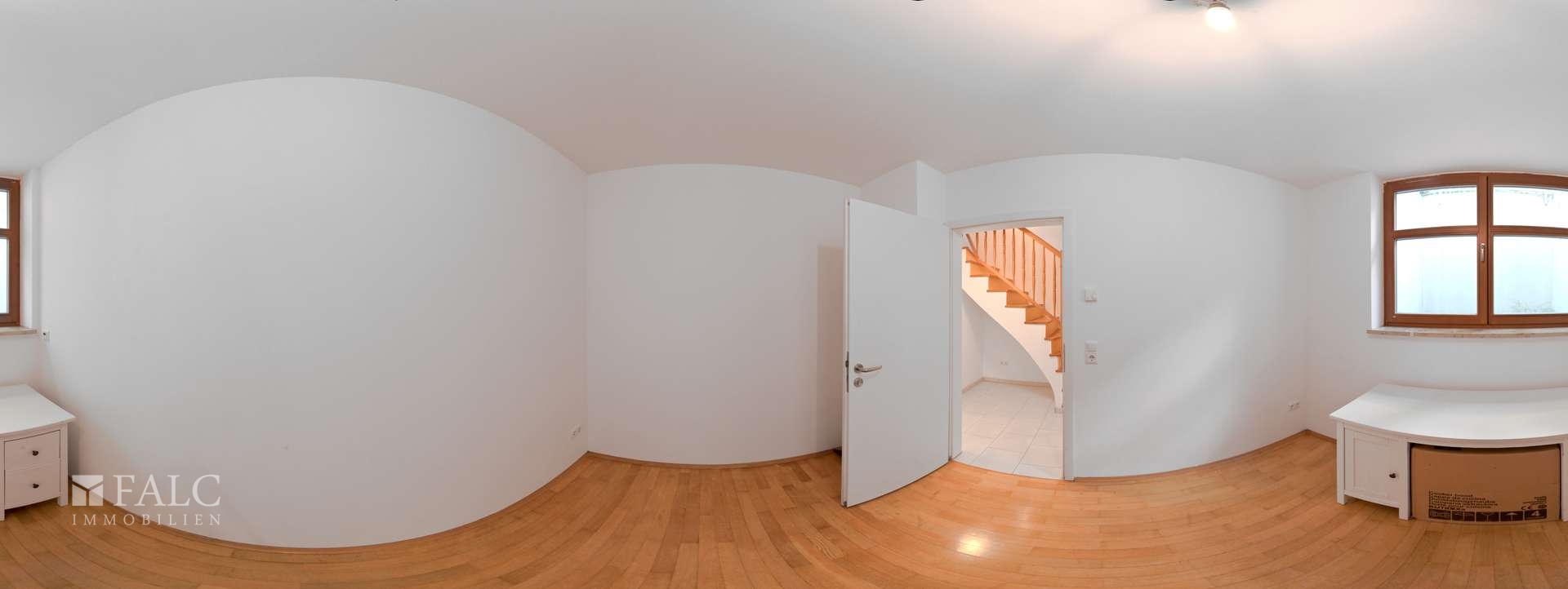 Pano UG Zimmer vorne